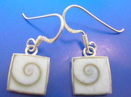 seashell earring