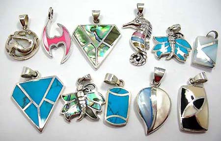 Mother of pearl seashell group pendant