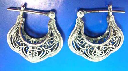  purse shape shrimp earrings